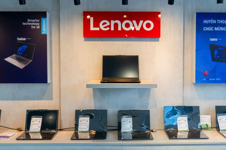 laptop chính hãng tại TNC