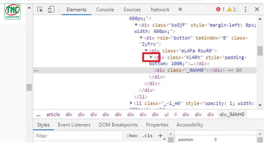 Chọn vào dấu của mũi tên nằm nàng của dòng code