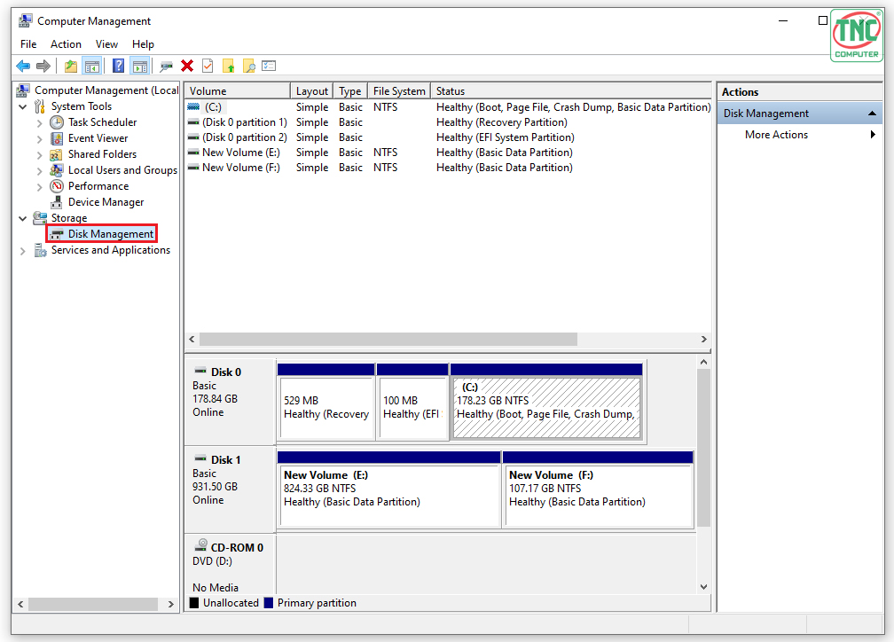 Chọn mục Disk Management