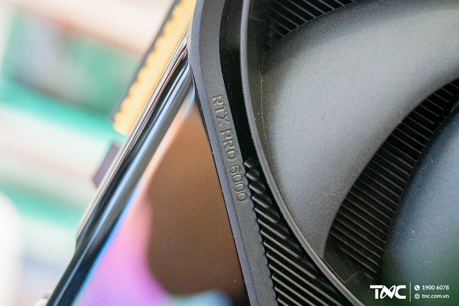 Đánh giá RTX PRO 6000 Blackwell 5