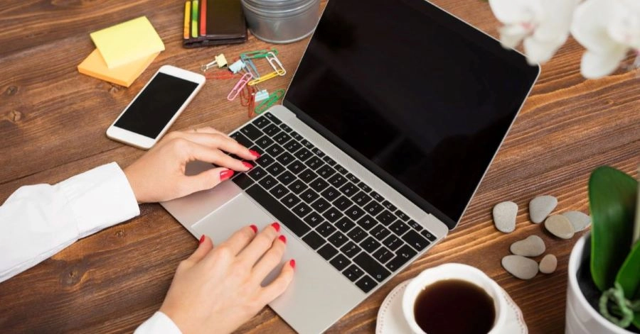 Hướng dẫn cách sửa lỗi laptop không lên màn hình hiệu quả