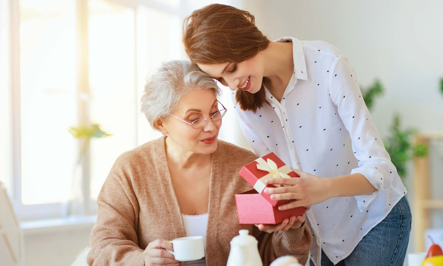 Sản phẩm chăm sóc sức khỏe là món quà ý nghĩa ngày 8/3