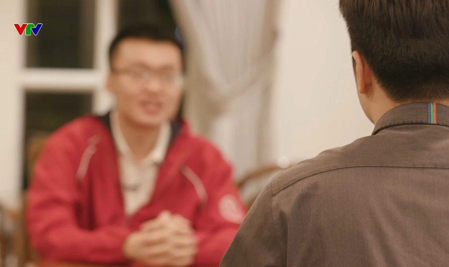 Vì sao “Tiệm Phở của Anh Hai” lại gây bão cộng đồng mạng?