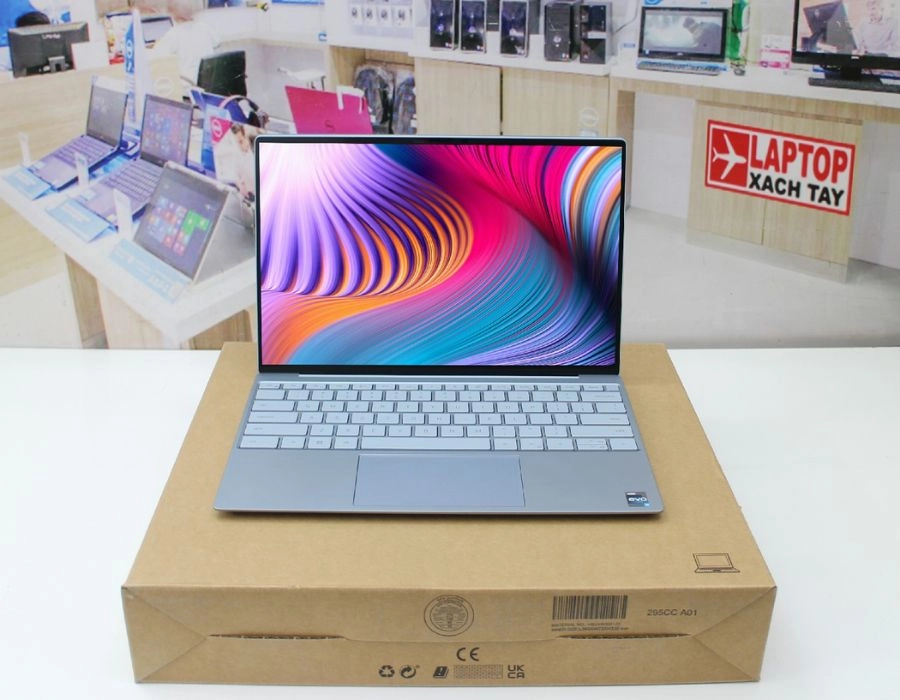 Máy tính xách tay Dell XPS 13