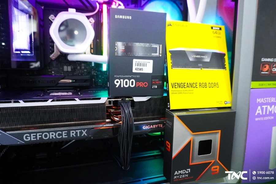 Gợi ý build PC 200 triệu với cấu hình siêu khủng và tối tân nhất Gợi ý build PC 200 triệu với cấu hình siêu khủng và tối tân nhất