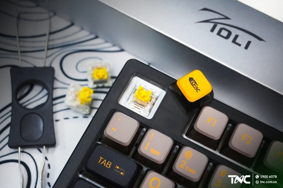 Đánh giá bàn phím cơ không dây Wireless Gaming Zidli FK980 Tutu and Toto 2