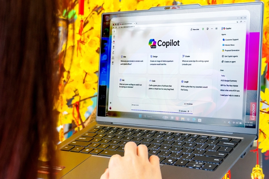 Hậu tố Aura Edition và kỷ nguyên laptop AI