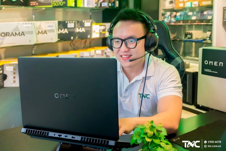 Mua laptop HP cấu hình mạnh tại Thành Nhân TNC