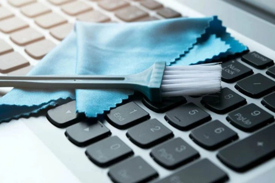 Vệ sinh định kỳ cho bàn phím laptop Asus Vệ sinh định kỳ cho bàn phím laptop Asus