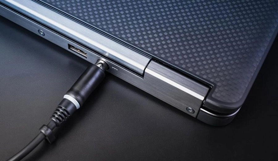 thay pin laptop dell