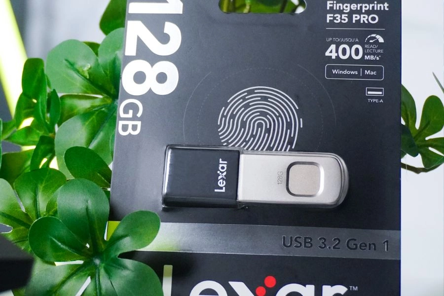 USB Lexar Fingerprint F35 Pro 3.2: Bảo mật vân tay sinh trắc học USB Lexar Fingerprint F35 Pro 3.2: Bảo mật vân tay sinh trắc học