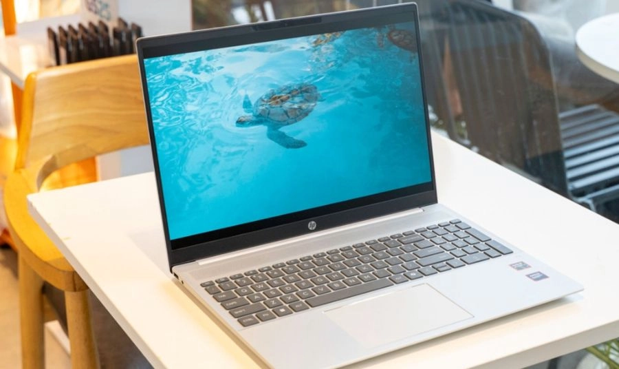 Tiêu chí lựa chọn mua laptop HP màu bạc phù hợp