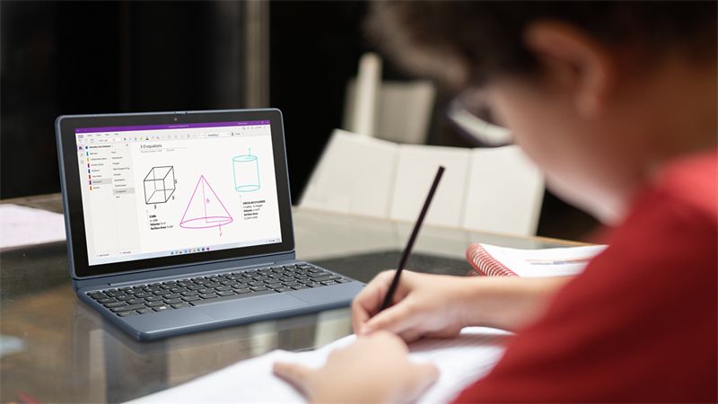 Lenovo tiết lộ 2 sản phẩm mới dành cho sinh viên chạy Windows 11