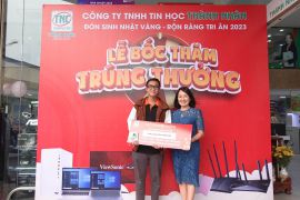 Hình ảnh Khách hàng nhận giải chương trình "ĐÓN SINH NHẬT VÀNG - RỘN RÀNG TRI ÂN 2023"