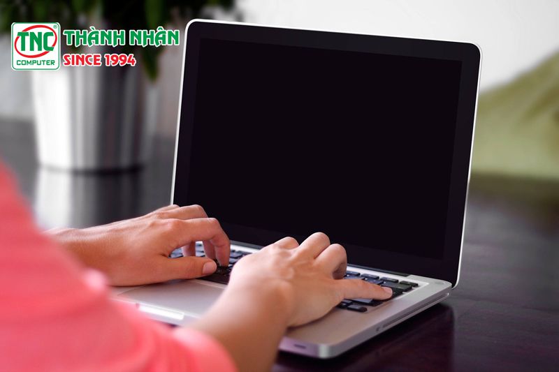 cách mở máy tính dell khi không lên màn hình
