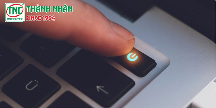 máy tính dell mở lên màn hình đen