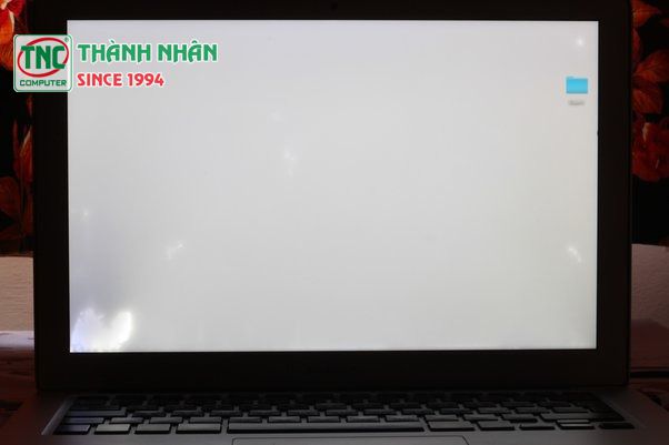 màn hình laptop bị hở sáng