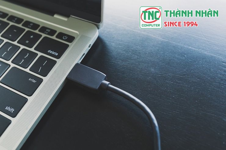 laptop nhận sạc nhưng không vào pin