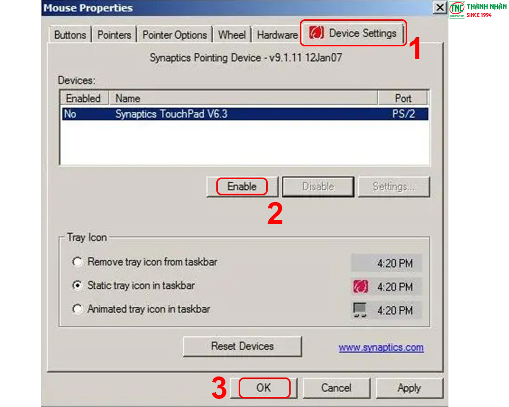 Chọn thẻ Device Settings > Chọn Enable để tiến hành bật chuột, hoặc chọn Disable nếu bạn muốn tắt chuột