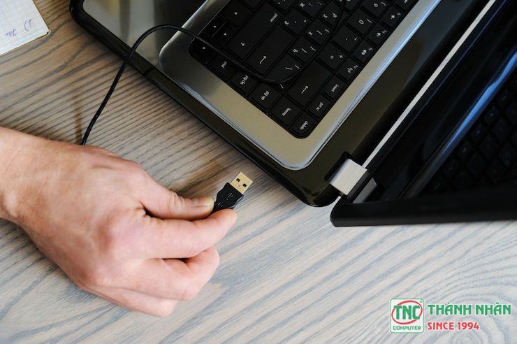laptop không vào được màn hình chính