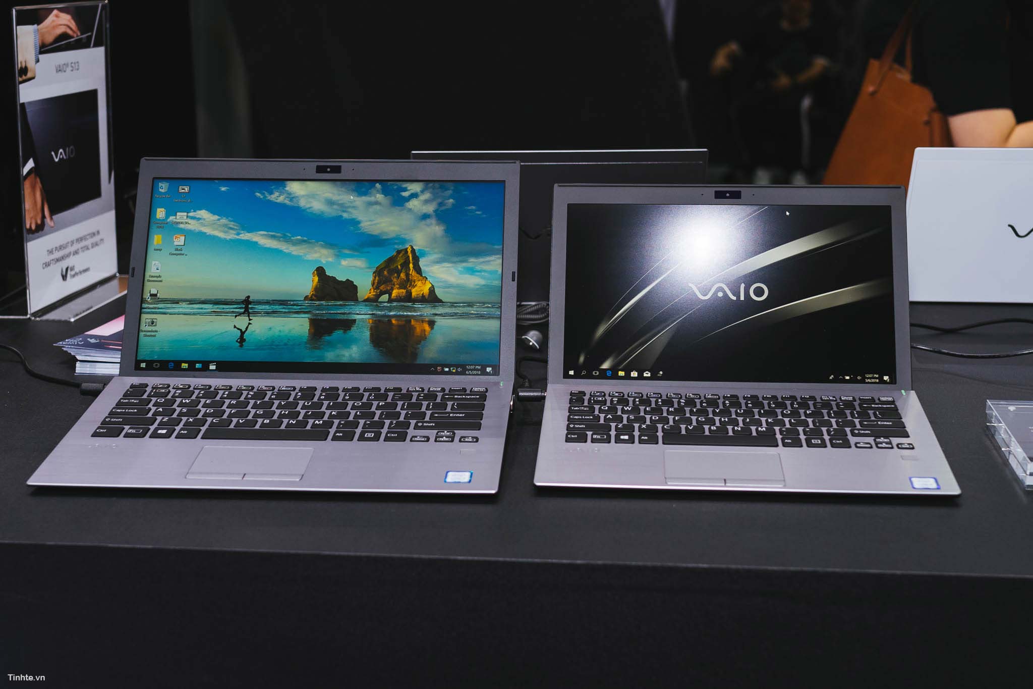 Bộ sưu tập Laptop siêu mỏng như người mẫu năm 2018