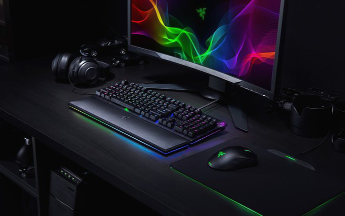 Đánh giá Razer Huntsman Elite: bàn phím gaming với tốc độ ánh sáng