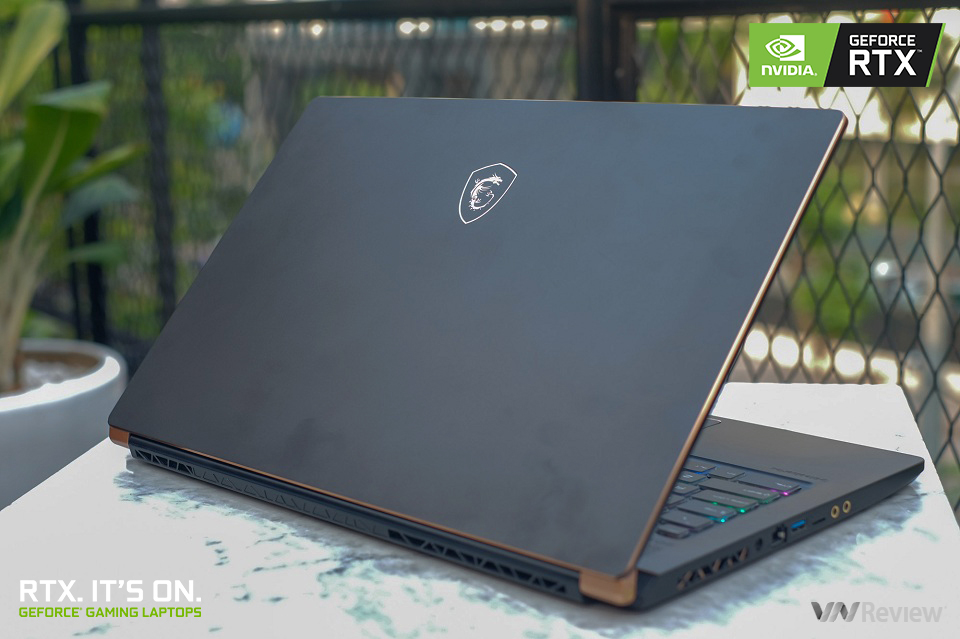 Laptop MSI GS75 Stealth 8SF: Khi gaming không còn đi với hầm hố