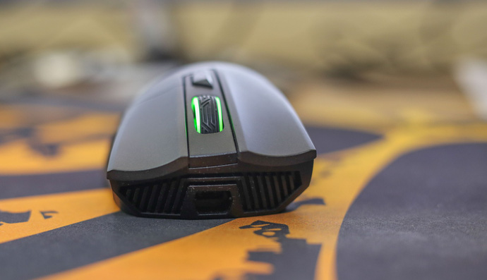 Asus ROG Gladius II Wireless: Chuột không dây hoàn hảo cho game thủ