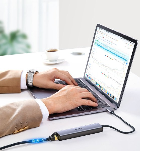 Hub USB-C to LAN Ugreen 20932 có khả năng kết nối với nhiều thiết bị khác nhau Hub USB-C to LAN Ugreen 20932 có khả năng kết nối với nhiều thiết bị khác nhau